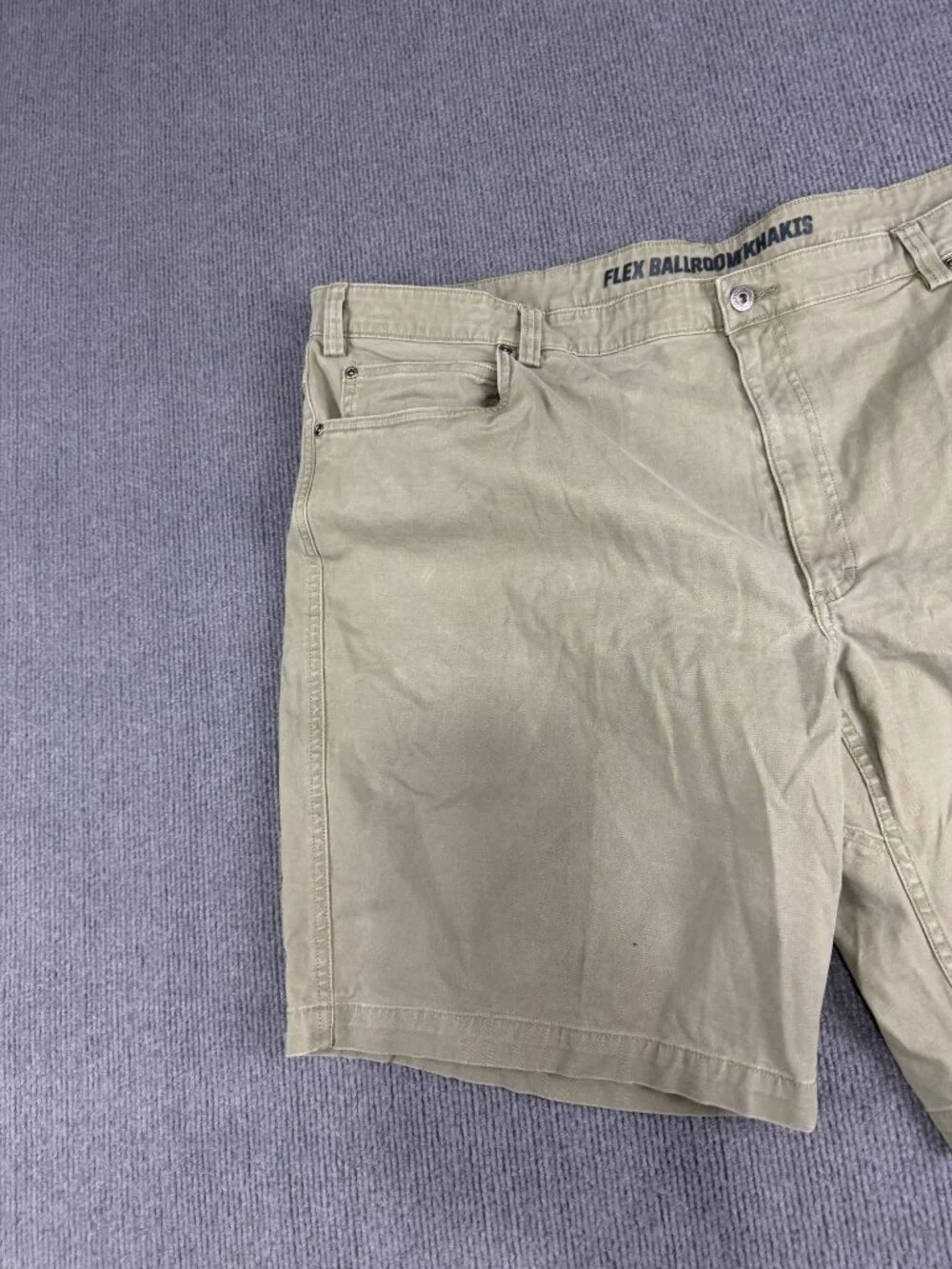 Duluth Trading Flex Ballroom Khaki Shorts Mens Size 48 Beige